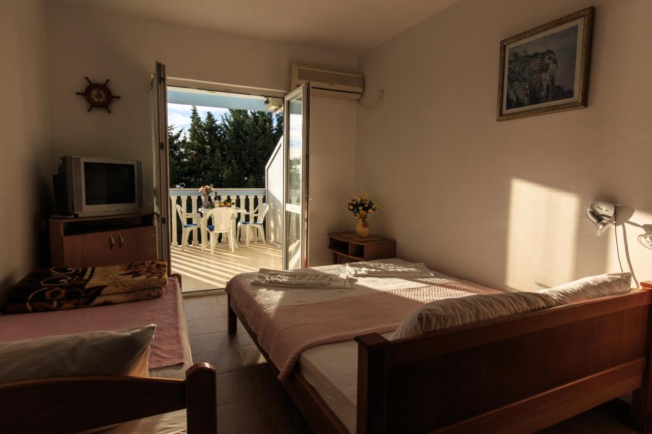 Guest House Perovic Sutomore Eksteriør bilde