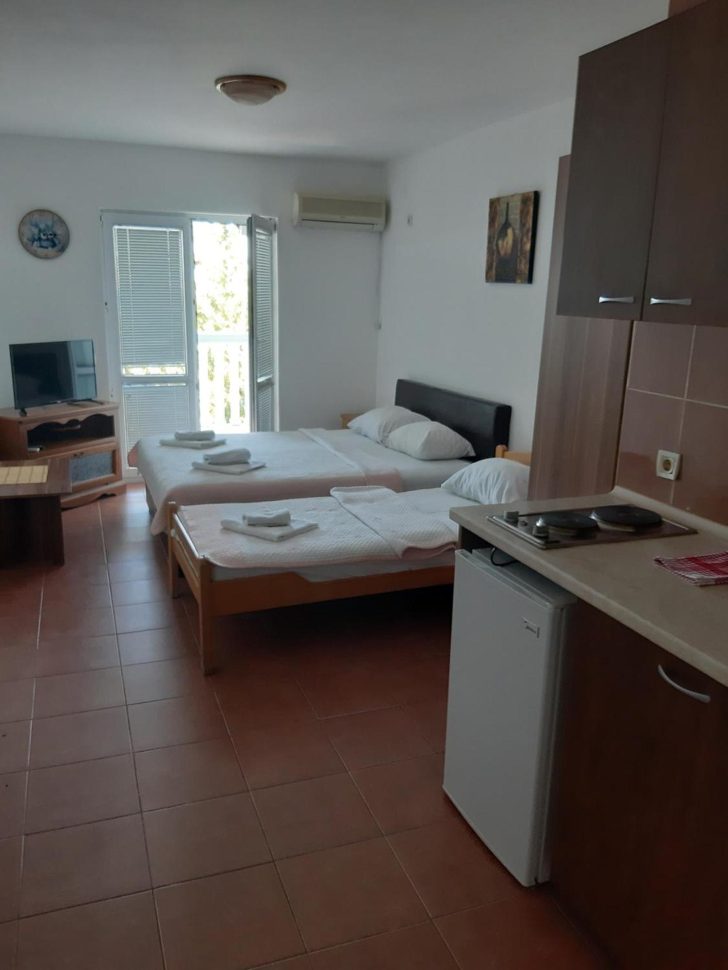 Guest House Perovic Sutomore Rom bilde